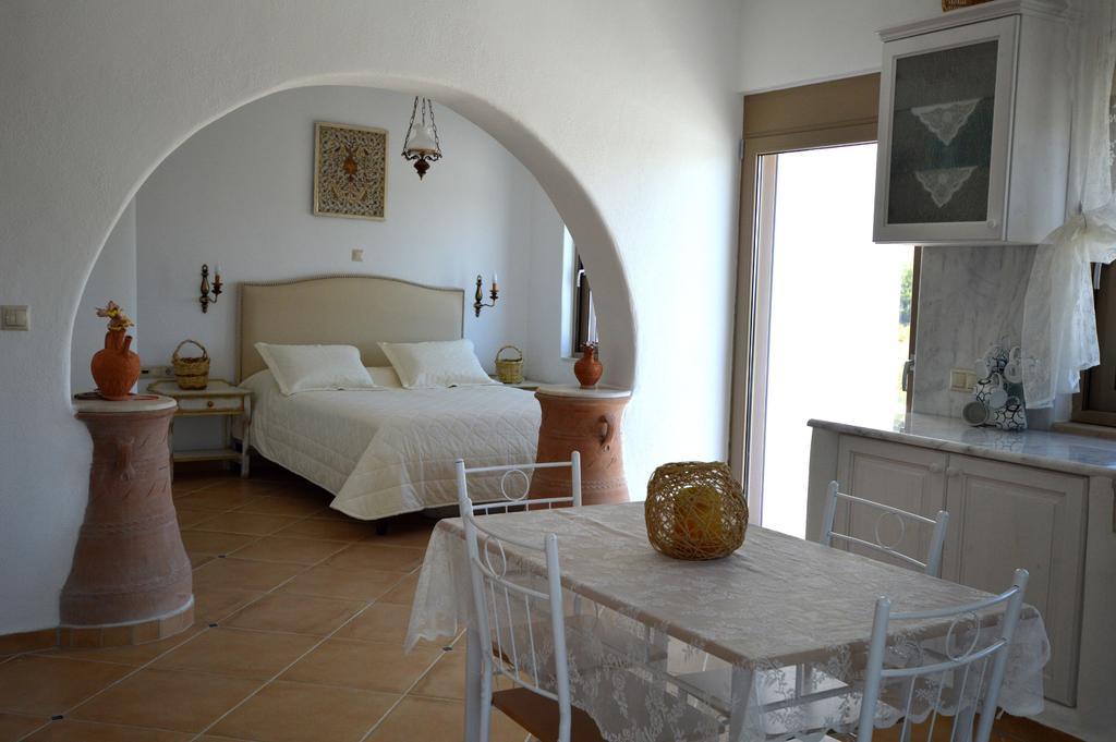 Bianca Suite & Home Psinthos Kamer foto