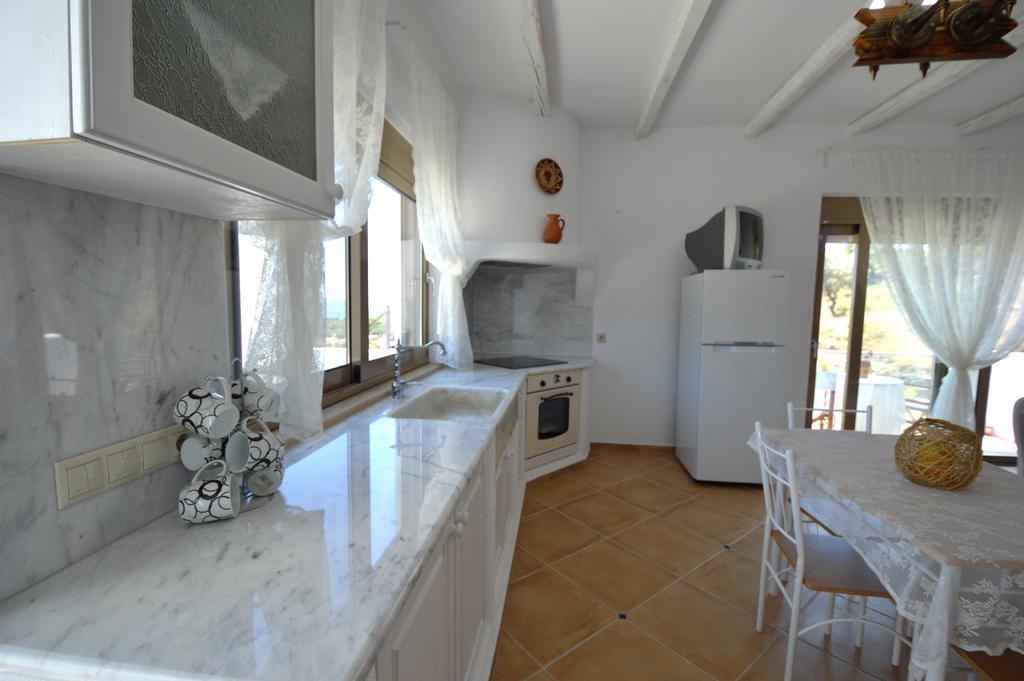 Bianca Suite & Home Psinthos Kamer foto