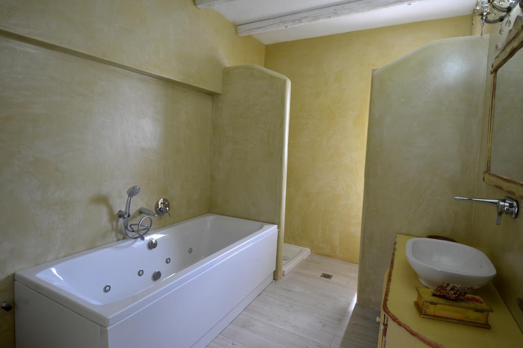 Bianca Suite & Home Psinthos Buitenkant foto