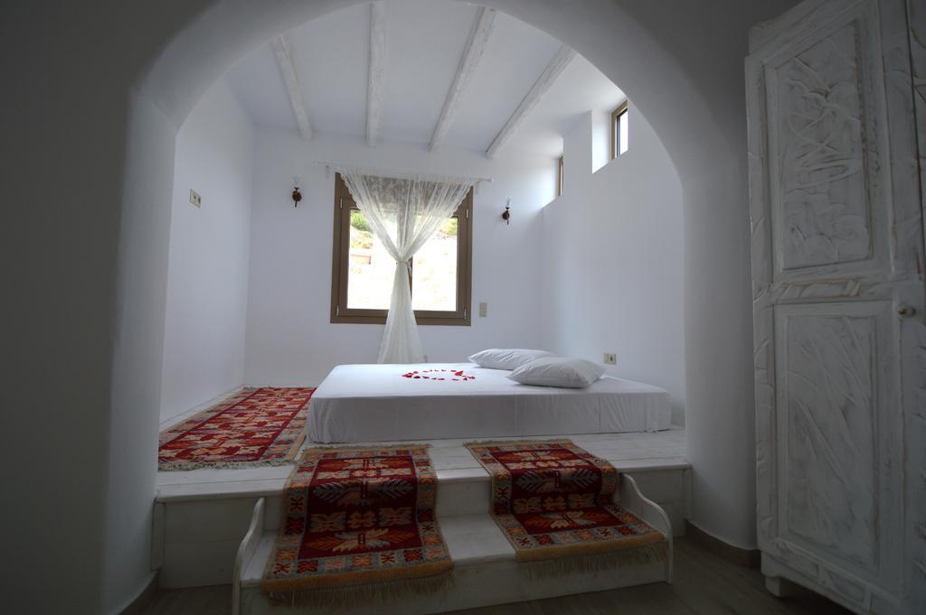 Bianca Suite & Home Psinthos Buitenkant foto